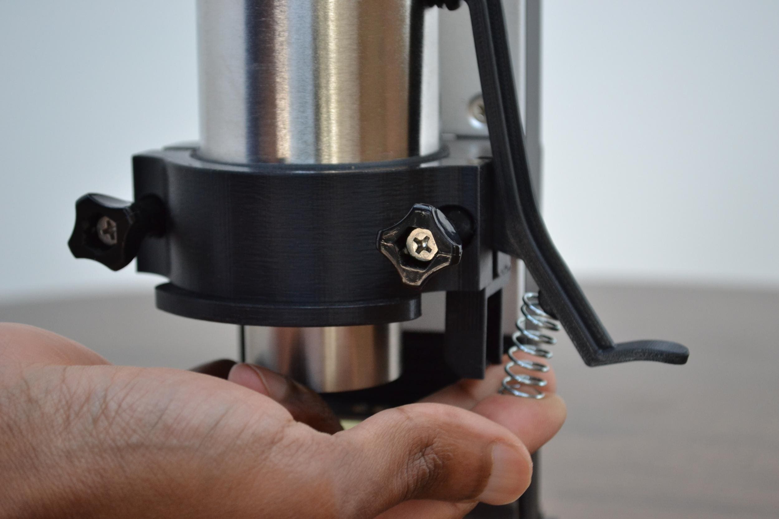 comandante grinder installation